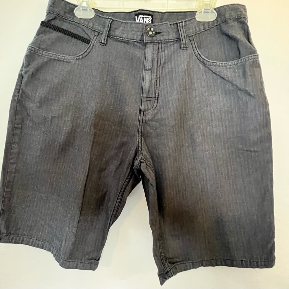 Vans Men’s Shorts Sz 34